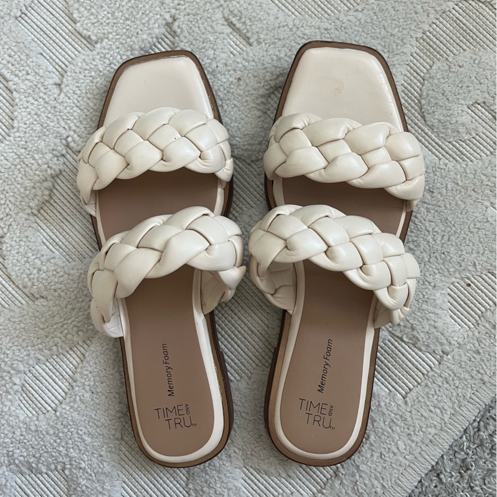 Time & Tru White Braided Strap Sandals 7